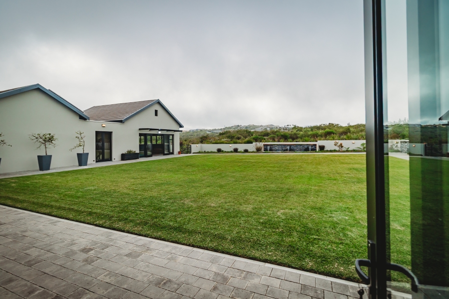5 Bedroom Property for Sale in The Brink Eco Estate Western Cape